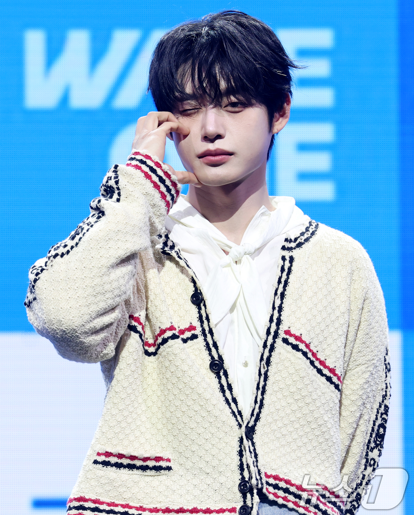 <b>제로베이스원 김지웅</b>, <b>수해</b> 피해 이웃 위해 1000만 원 기부