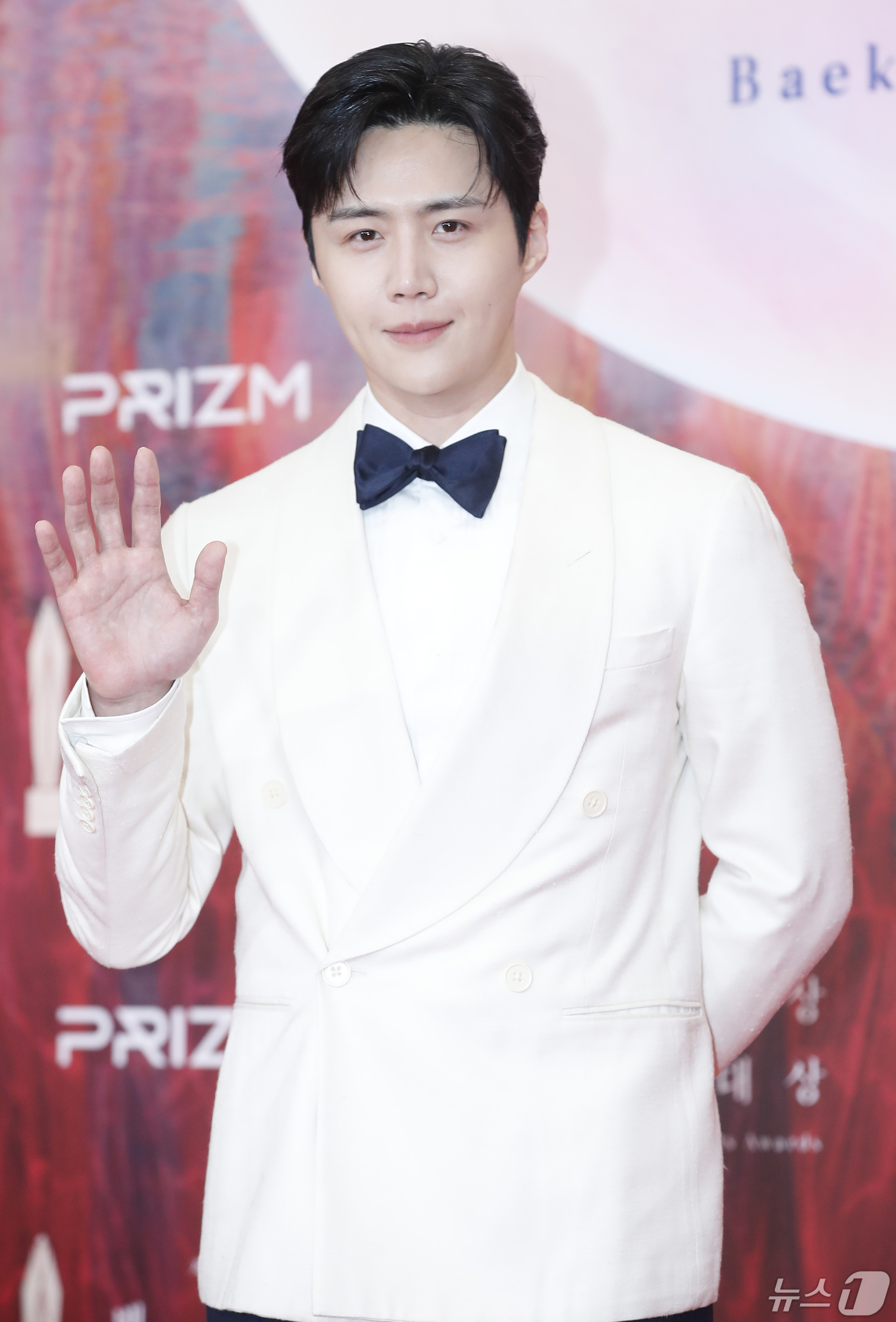 <b>김선호</b> 측 "SNS서 <b>딥페이크</b> 및 <b>사칭</b> 범죄…강력 대응 예정"