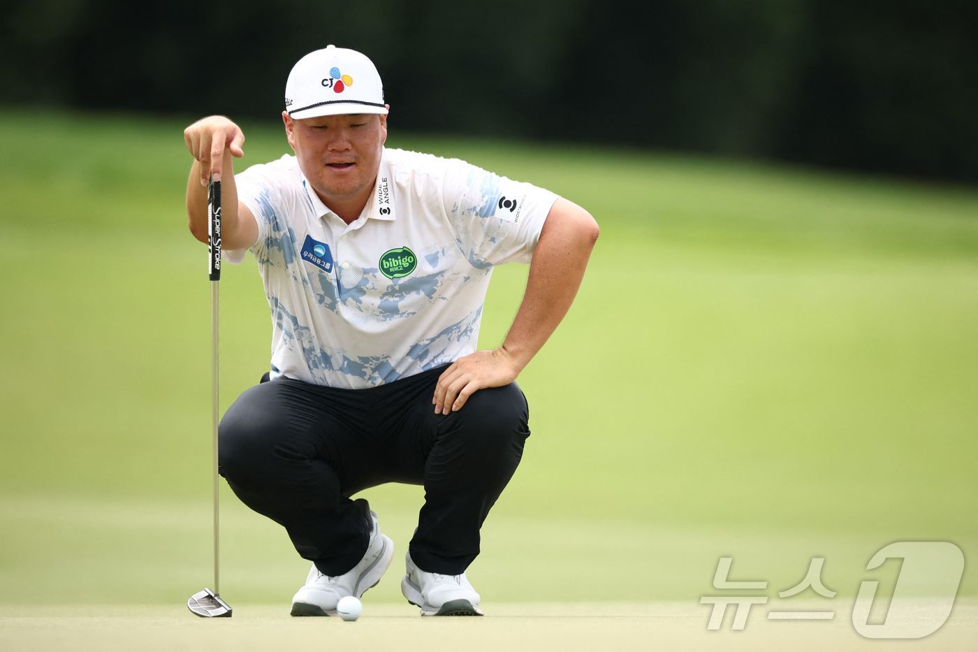 <b>임성재</b>, <b>PGA 투어</b> 챔피언십 2R 공동 20위…마지막 홀 이글 성공