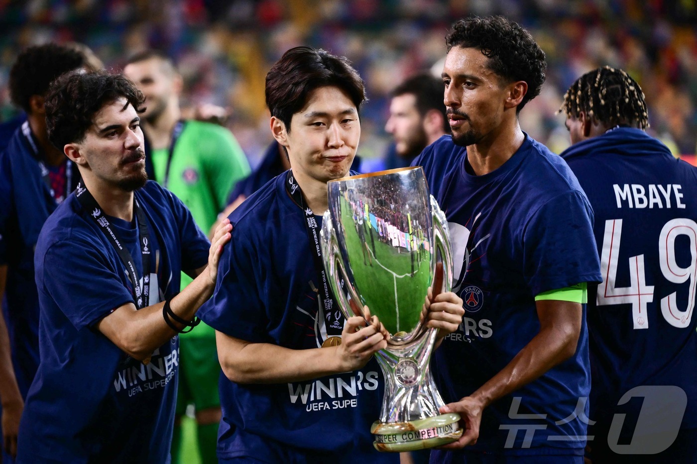 손흥민 떠난 <b>토트넘</b>, PSG <b>이강인</b> 노린다…"레비 회장이 관심"
