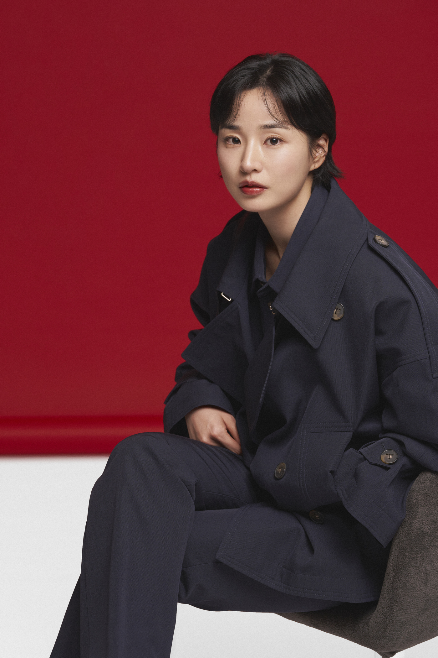 '<b>애마</b>' <b>방효린</b> "노출 부담 없었다…캐스팅 후 '애마부인' 다시 봐"