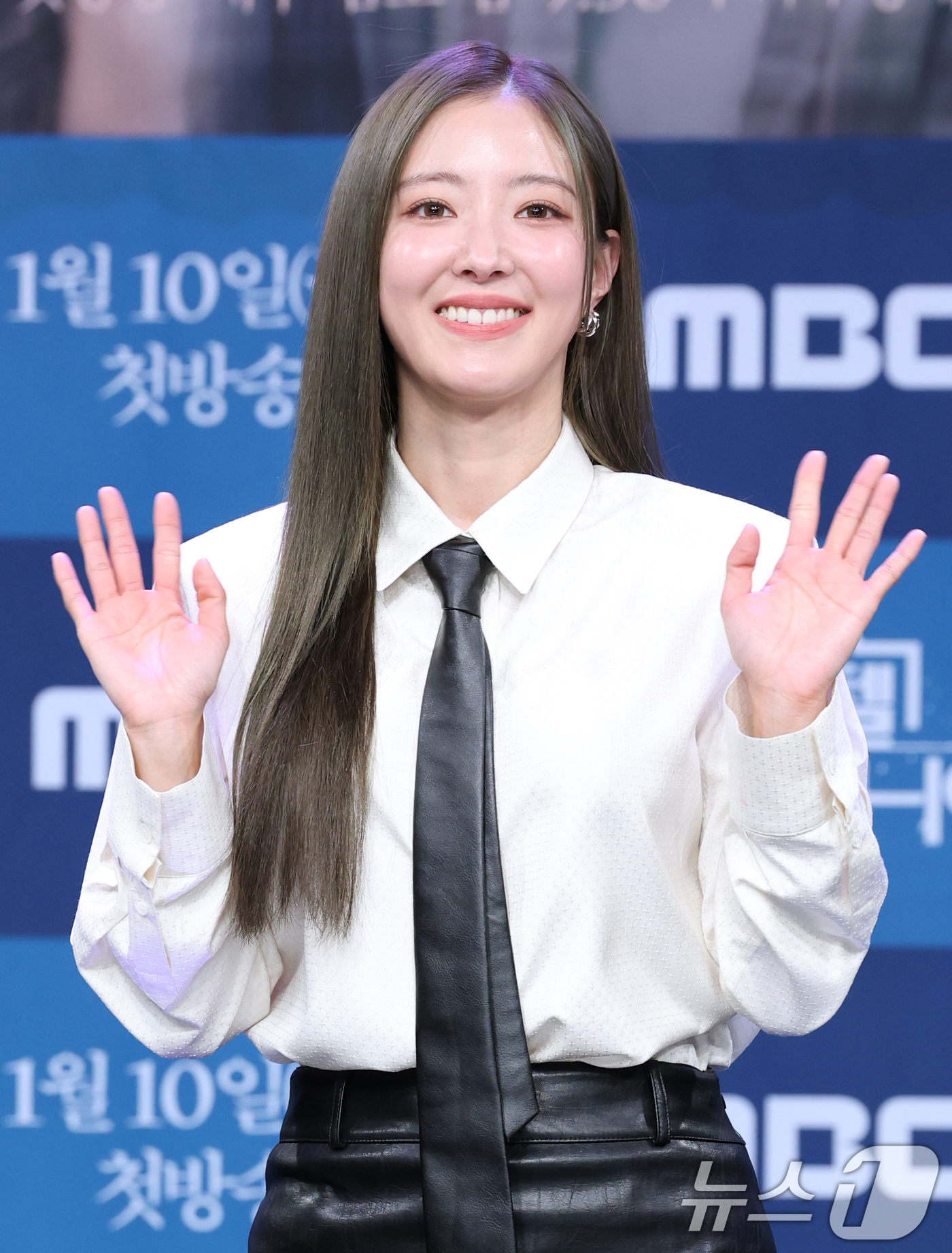 <b>이세영</b>, 넉달전 재계약 했다더니…<b>판타지오 이적</b> "긍정 검토중"