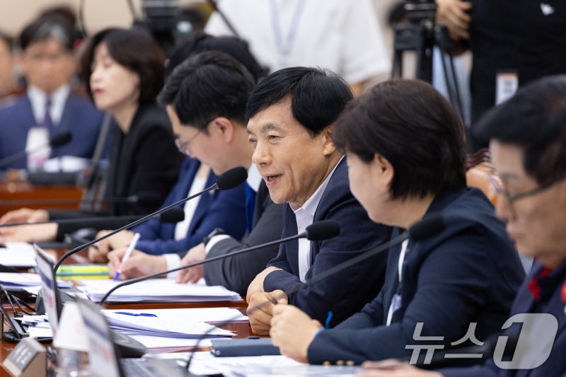 법사위, <b>검찰개혁 입법청문회</b>…KH 배상윤·건진법사 불출석