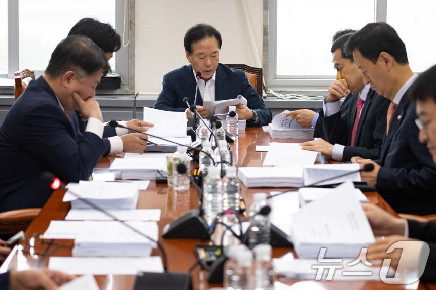韩国国会再度延后《烟草法修正案》审议 合成尼古丁面临监管空白