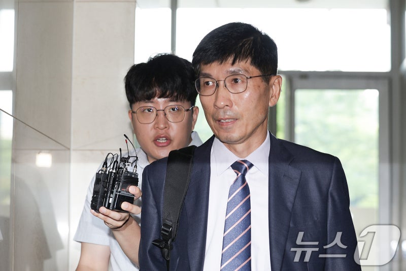 '순직해병 수사외압 의혹' <b>임기훈</b> 국방대 <b>총장 직무정지</b>
