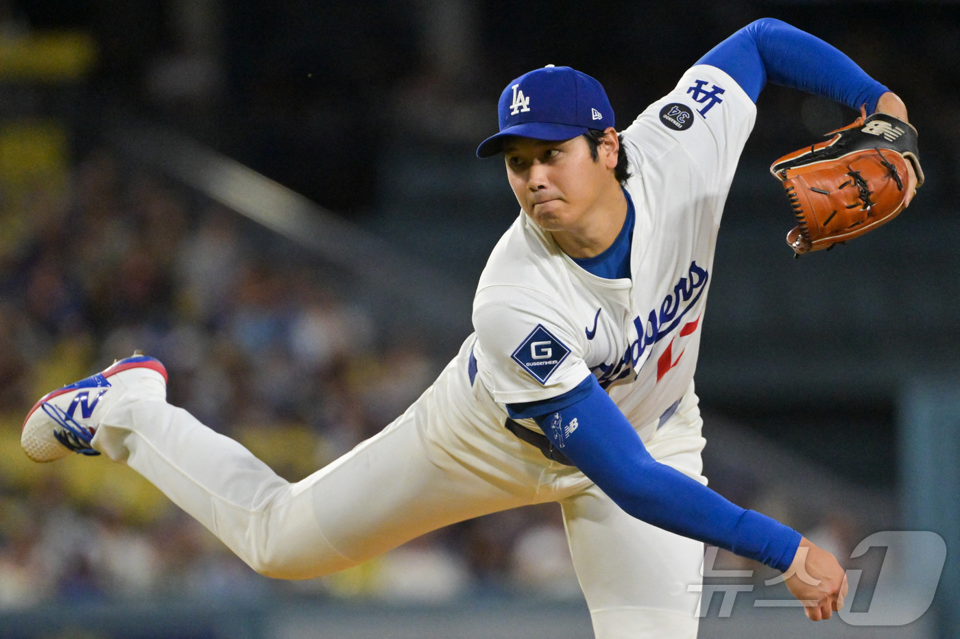 <b>오타니</b>, 2년 연속 <b>50홈런</b>…MLB 최초 '<b>50홈런</b>-<b>50</b>탈삼진' 대기록 달성