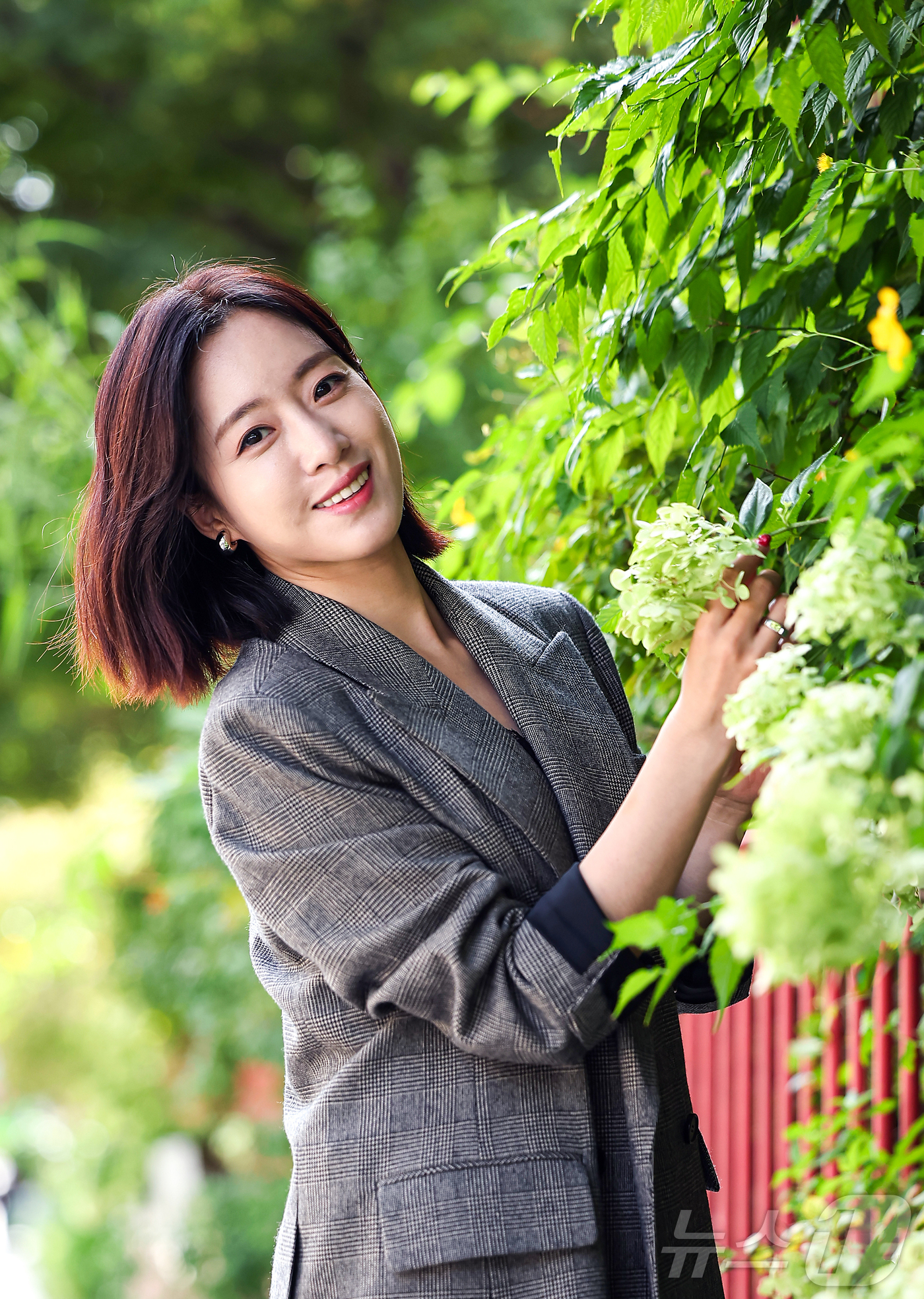 <b>함은정</b>, 샤랄라 <b>미소</b>