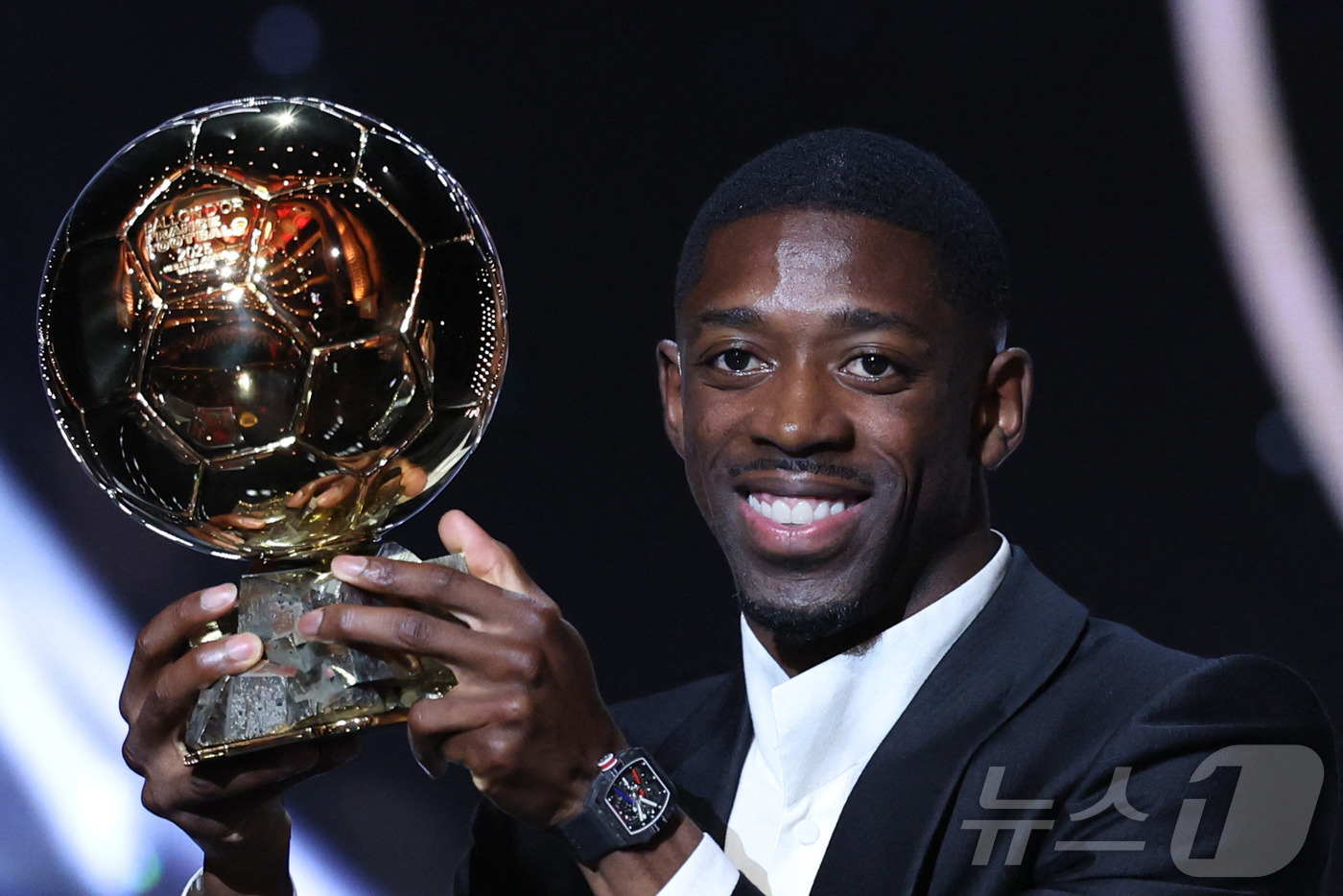 PSG 4관왕 이끈 <b>뎀벨레</b>, 생애 첫 <b>발롱도르</b> <b>수상</b>…신인상은 야말