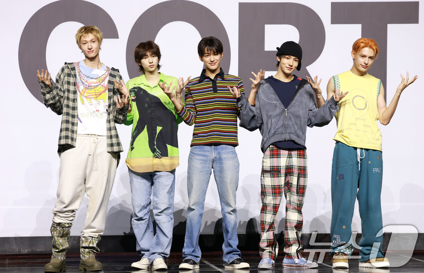 'BTS 동생' <b>코르티스</b>, 데뷔 앨범으로 美 '<b>빌보드</b> 200' 15위 진입