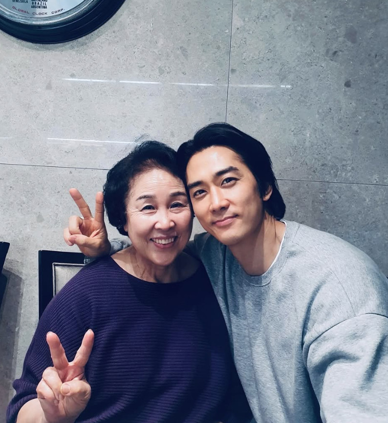 '모친상' <b>송승헌</b>, 母 향한 애끊는 마음 "아픔 없는 곳에서 편히 쉬세요...