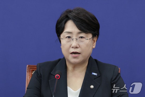 김선민 조국혁신당 국회의원이 발언을 하고 있다./뉴스1 신웅수 기자