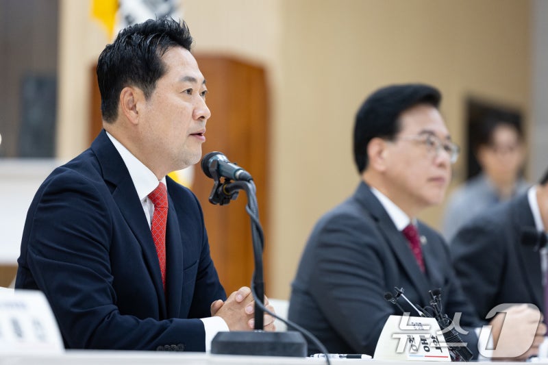국힘 "주식 <b>배당 소득</b> '<b>분리 과세</b>' 추진…年 2천만원 이하 세율 9%"