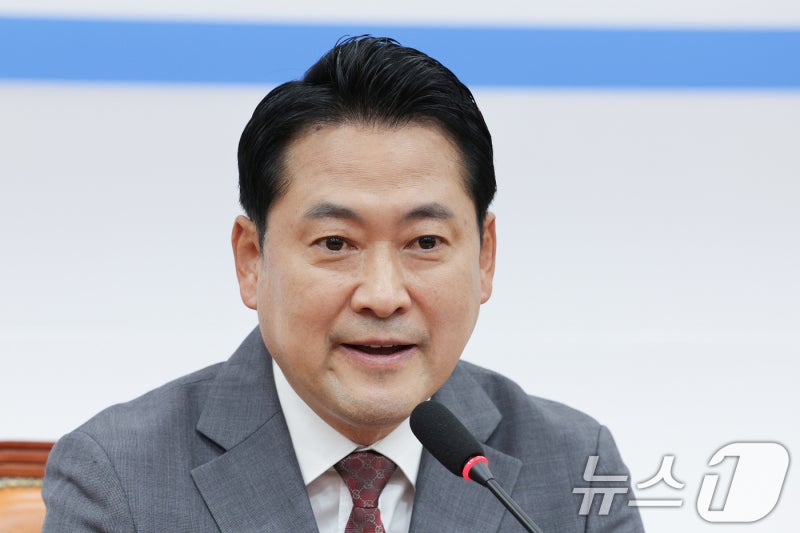 장동혁 "<b>국정자원 화재</b>로 명절 대목 <b>소상공인</b> 피눈물"