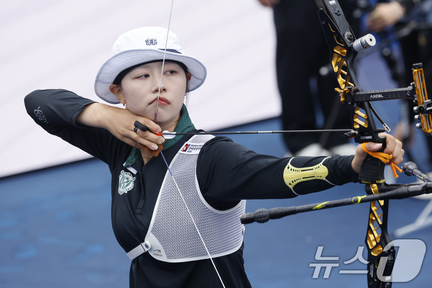 여자 리커브 <b>우승</b>한 <b>임시현</b>
