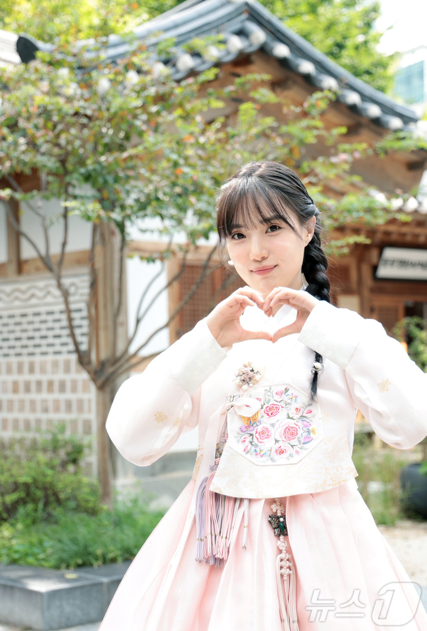 <b>윤서아</b>, 하트 공주님