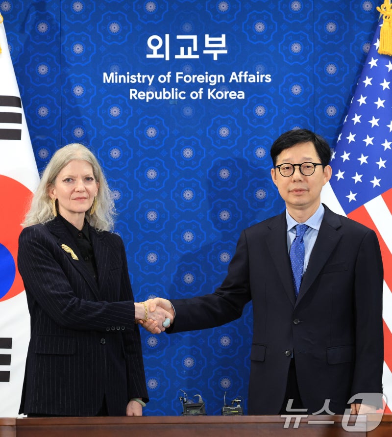 <b>한미 외교</b>차관 <b>전략대화</b>