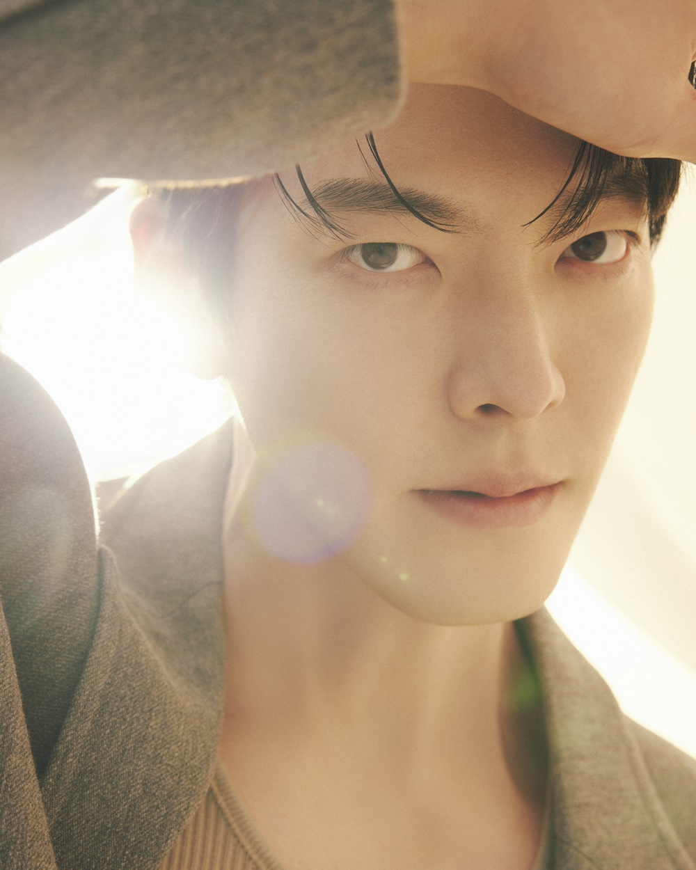 <b>김우빈</b> "<b>수지</b>, 나와 성격 비슷…송혜교와 첫 <b>호흡</b> 감사" [N인터뷰]②