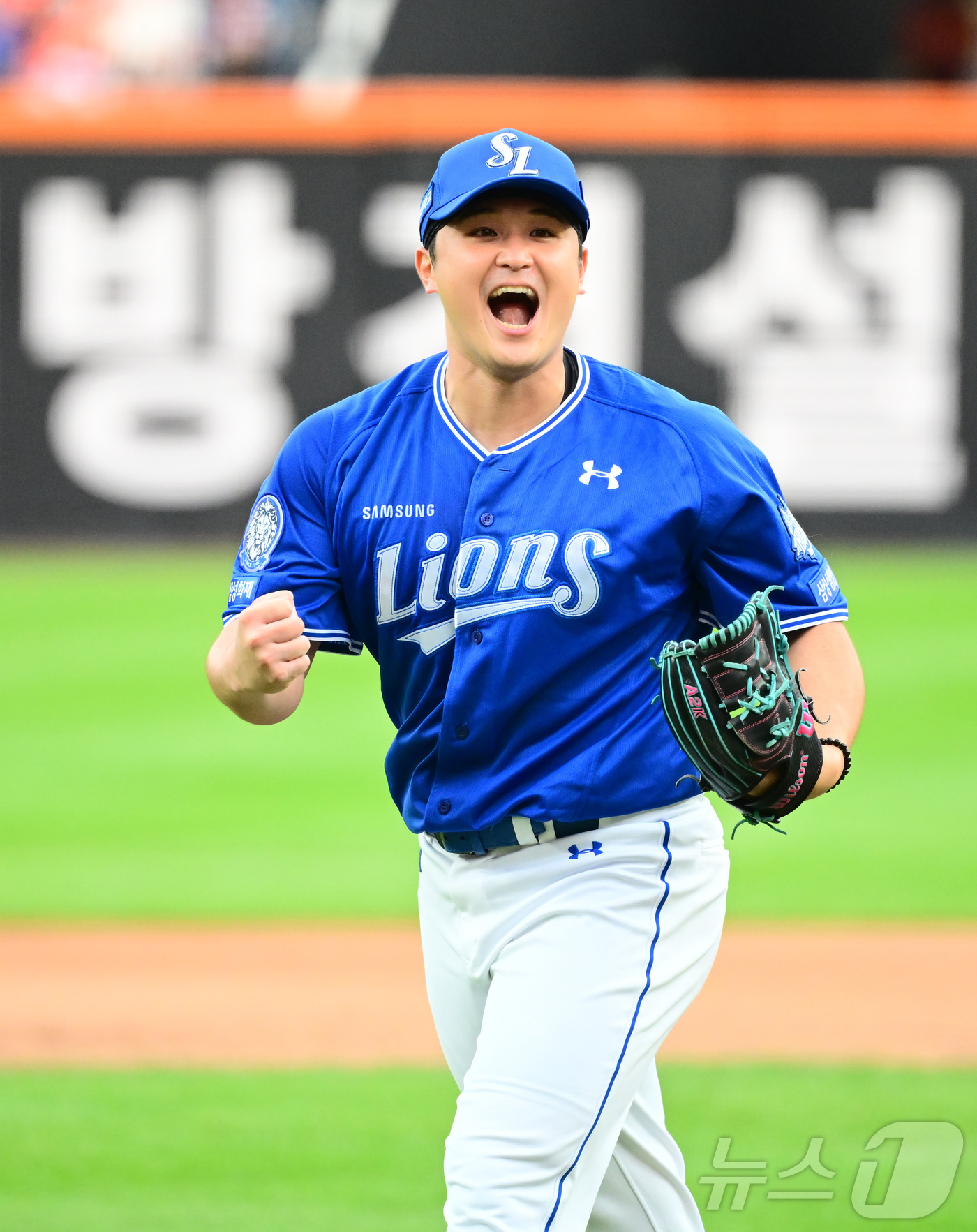 '<b>최원태</b> 7이닝 1실점' 삼성, 한화 7-3 제압…1승1패 균형 [PO2]