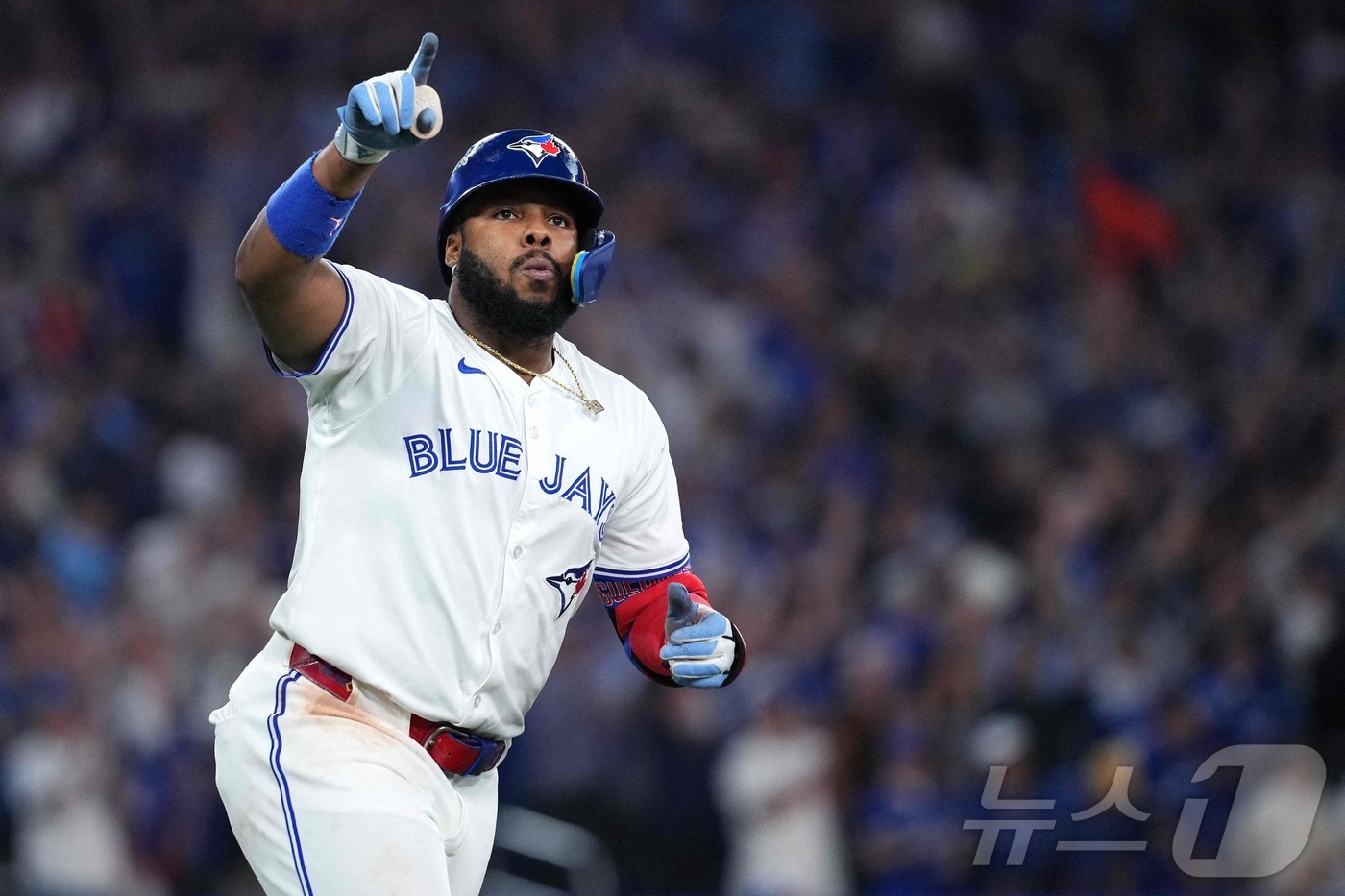 <b>토론토</b>, <b>시애틀</b> 6-2 꺾고 ALCS 3승3패…21일 끝장 대결