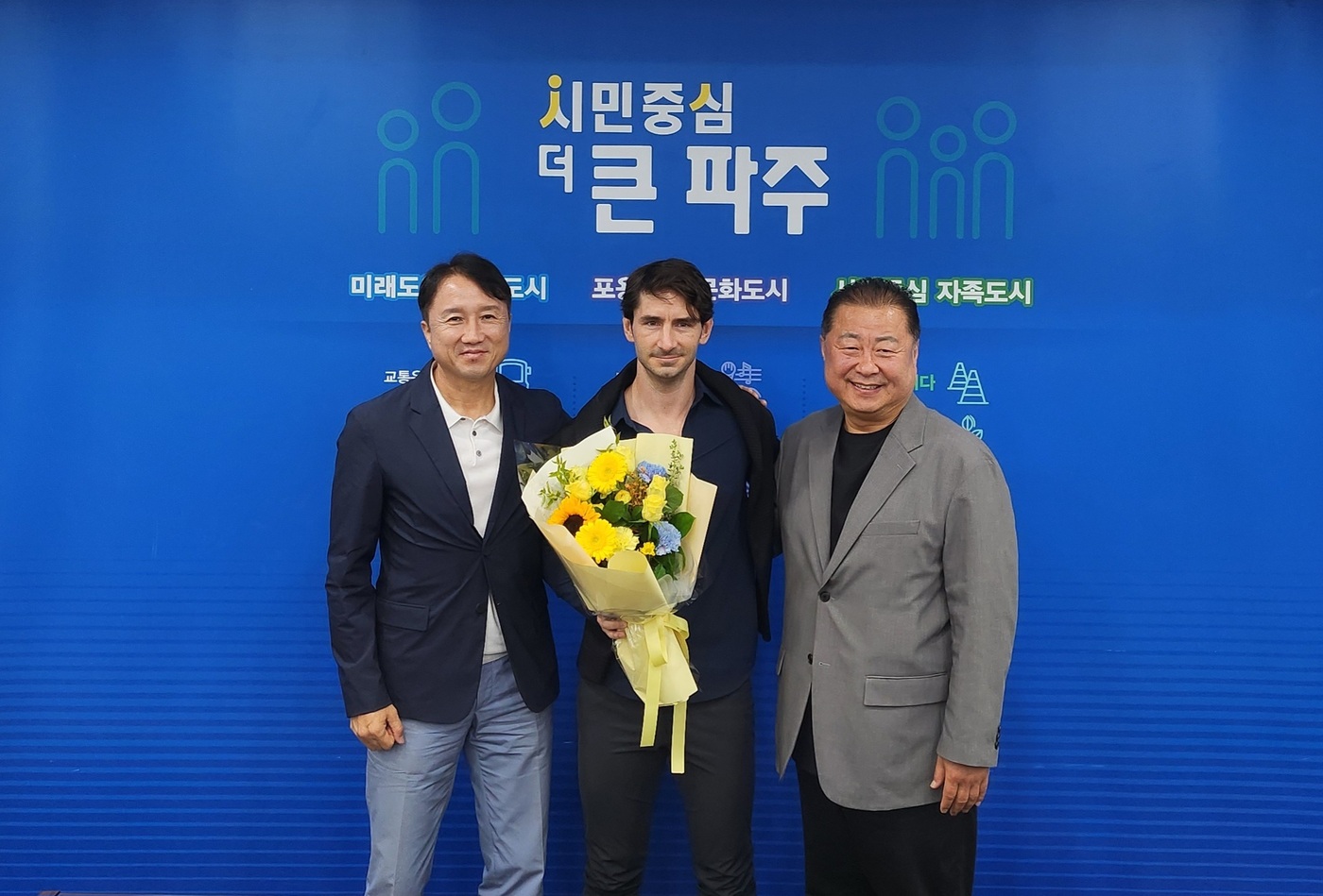 K리그2 진출 파주시민축구단, '포옛 사단' 출신 <b>누스</b> 초대 <b>감독</b> 선임