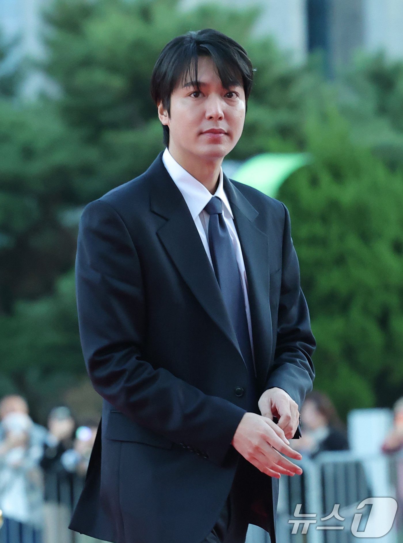 이민호, <b>대중문화예술상</b> 참석한 남신