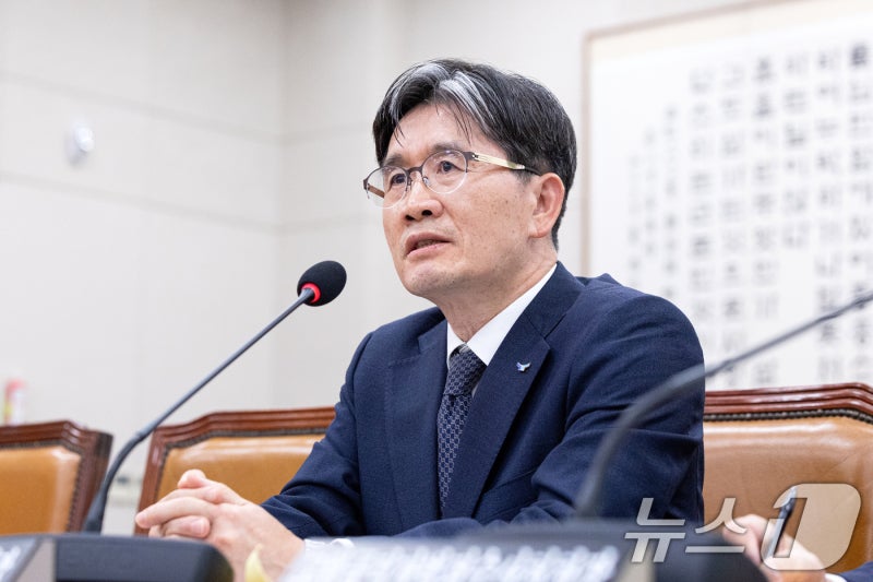 [국감] 답변하는 <b>오동운 공수처장</b>