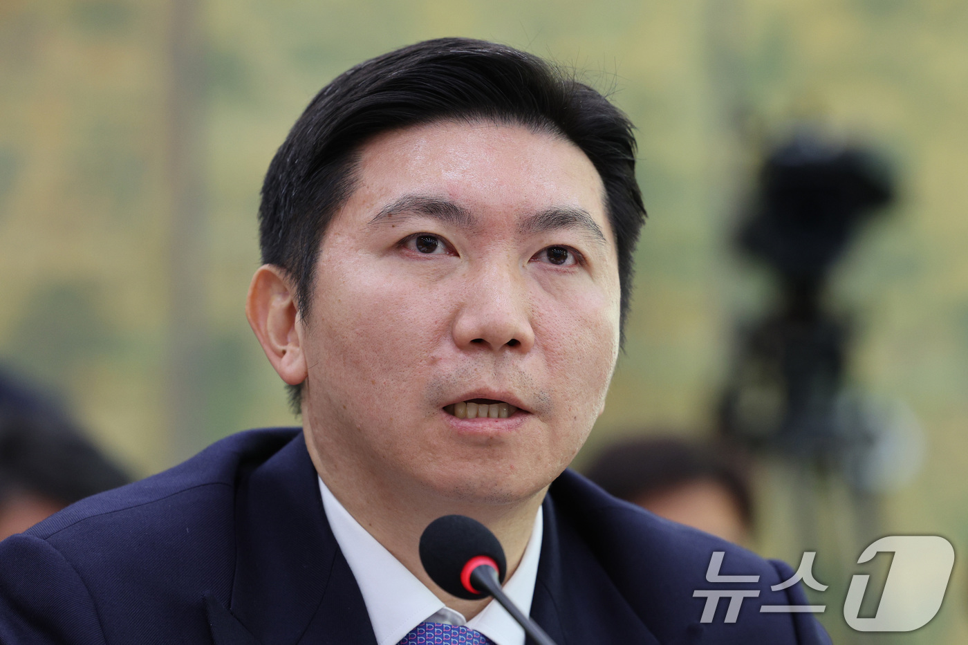 <b>유승민</b> 대한체육회장 "불법 <b>리베이트</b> 의혹, 사실이라면 책임지고 <b>사퇴</b>"