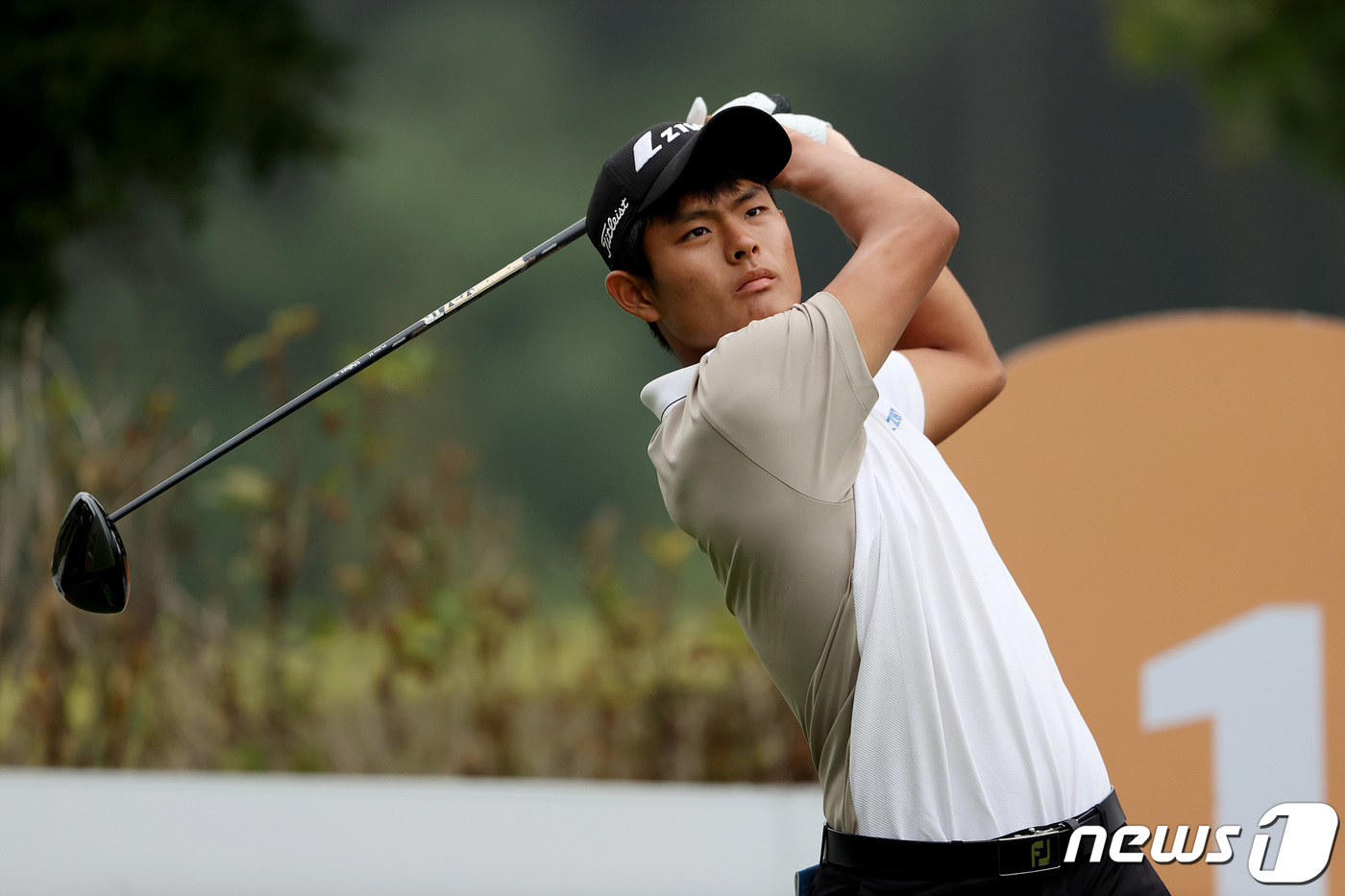 <b>장희민</b>, KPGA <b>렉서스 마스터즈</b> 첫날 5언더파 단독 선두