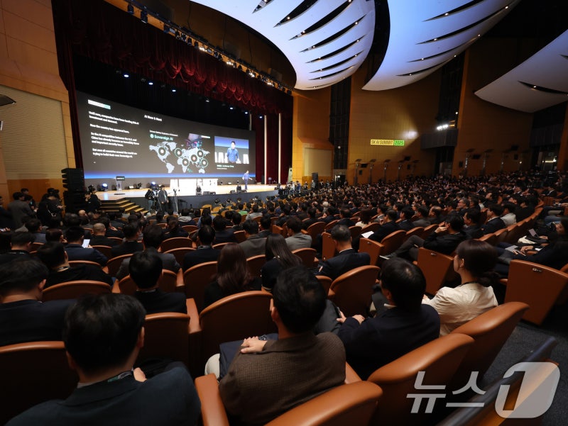 0008581439_001_20251103125319477.jpg?type=w800