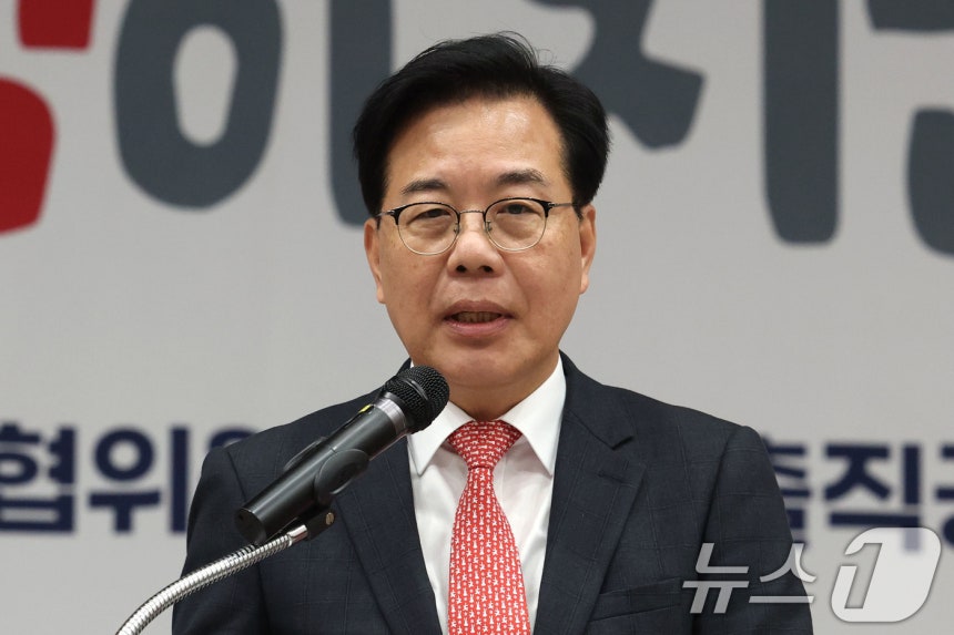 송언석 국민의힘 원내대표가 31일 서울 강남구 SETEC에서 열린 서울시당 당협위원장 및 선출공직자 워크숍에서 발언하고 있다. 2025.10.31/뉴스1 ⓒ News1 이광호 기자