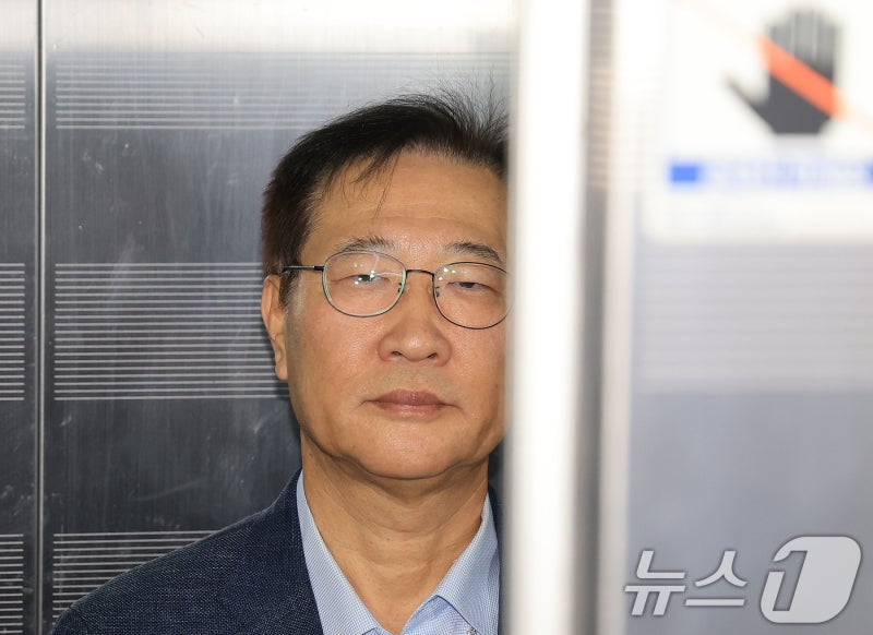 특검, '내란중요임무종사' <b>박성재</b> 전 장관 <b>구속영장</b> 재청구