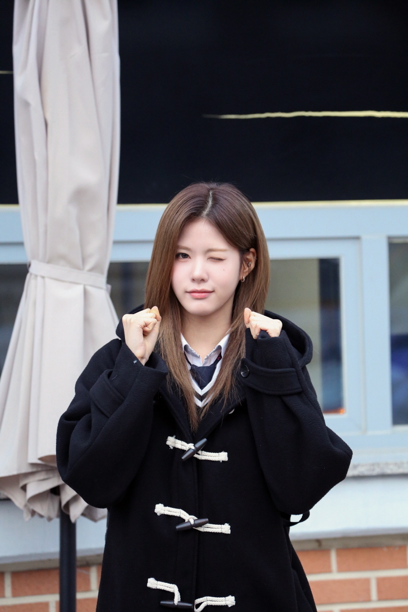'<b>수능</b> 응시' <b>이프아이 라희</b> "멤버들 응원 힘입어 열심히 보고 올 것"