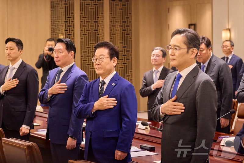 0008607680_001_20251117072708528.jpg?type=w800