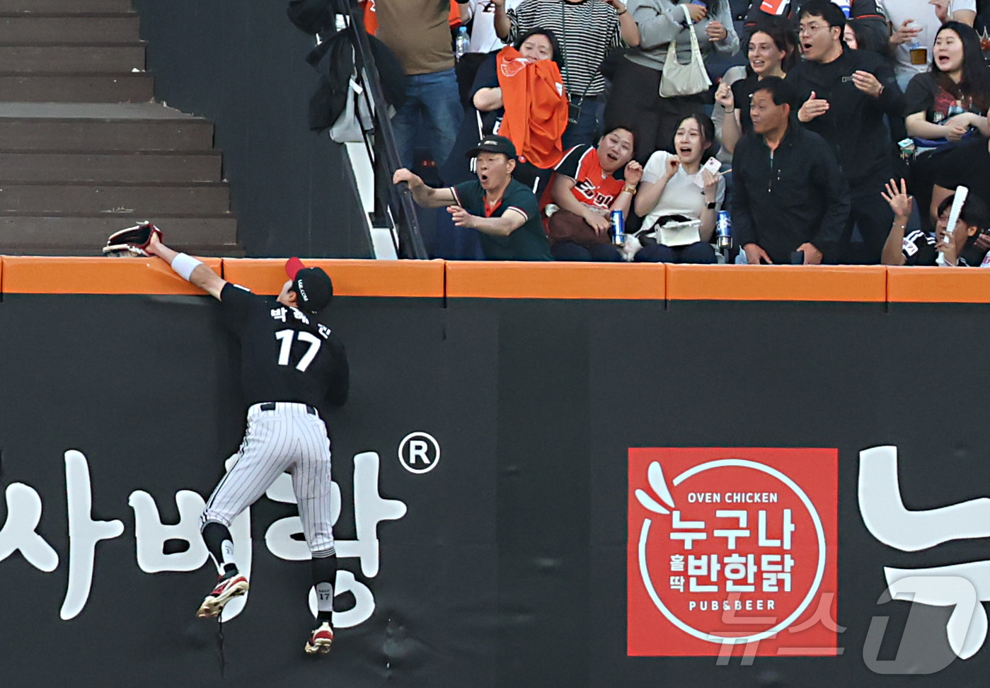 투수 <b>고영표</b>, 포수 김형준, 유격수 김주원…<b>KBO 수비상</b> 수상자 발표