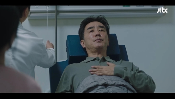 '<b>김부장</b>' <b>류승룡</b>, 건물 사기에 공황장애…<b>교통사고</b>까지
