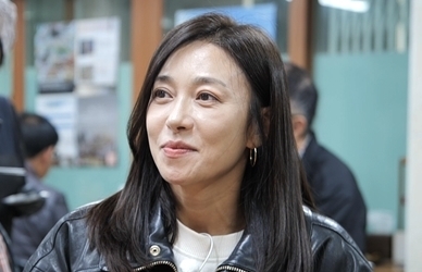 <b>장영남</b> "<b>임신</b> 5개월 숨기고 '<b>국제시장</b>' 맨몸으로 겨울바다 촬영"