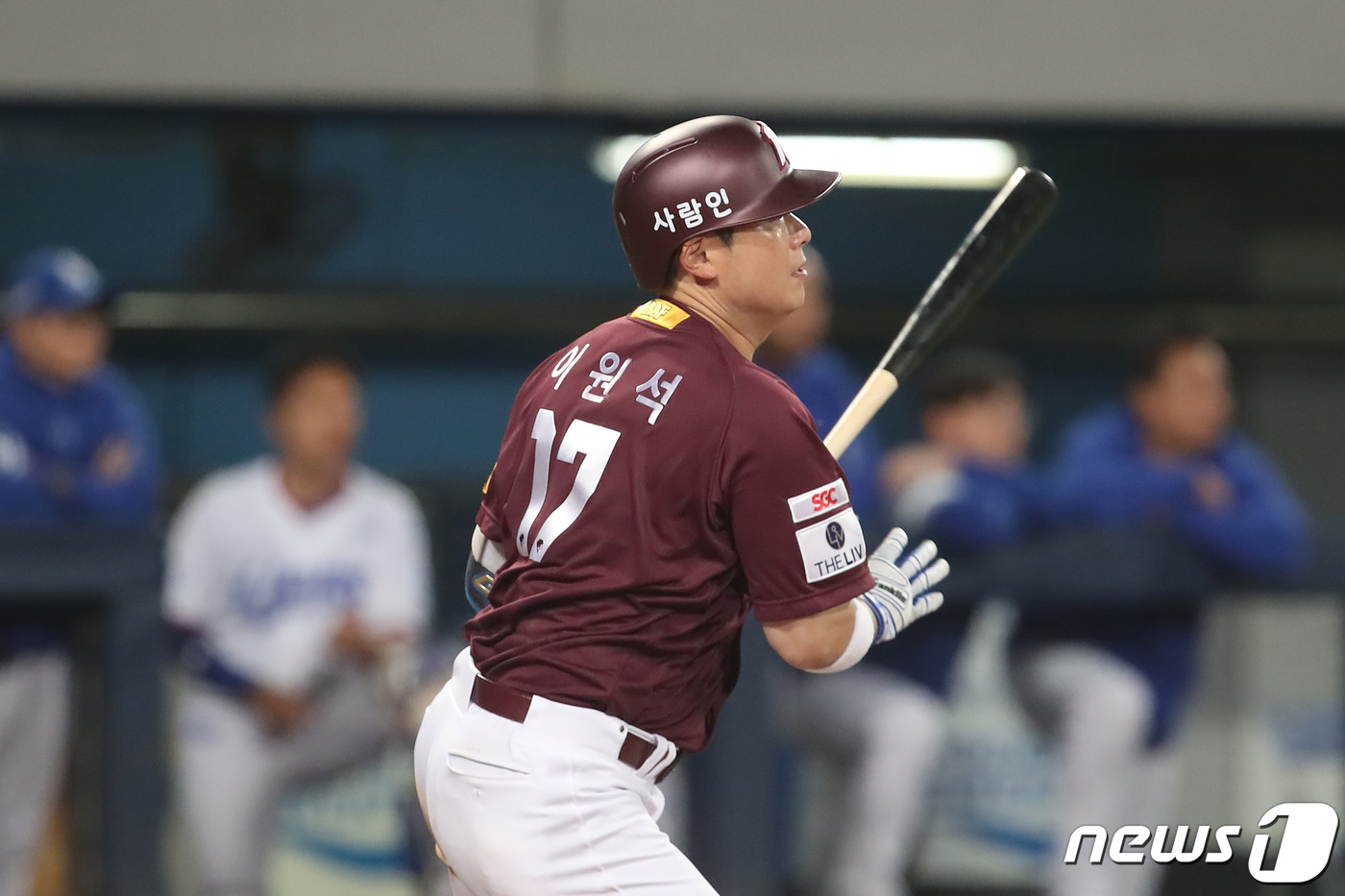 <b>키움 이원석</b>, 현역 <b>은퇴</b>…"그라운드에서 21년, 가장 큰 행복"