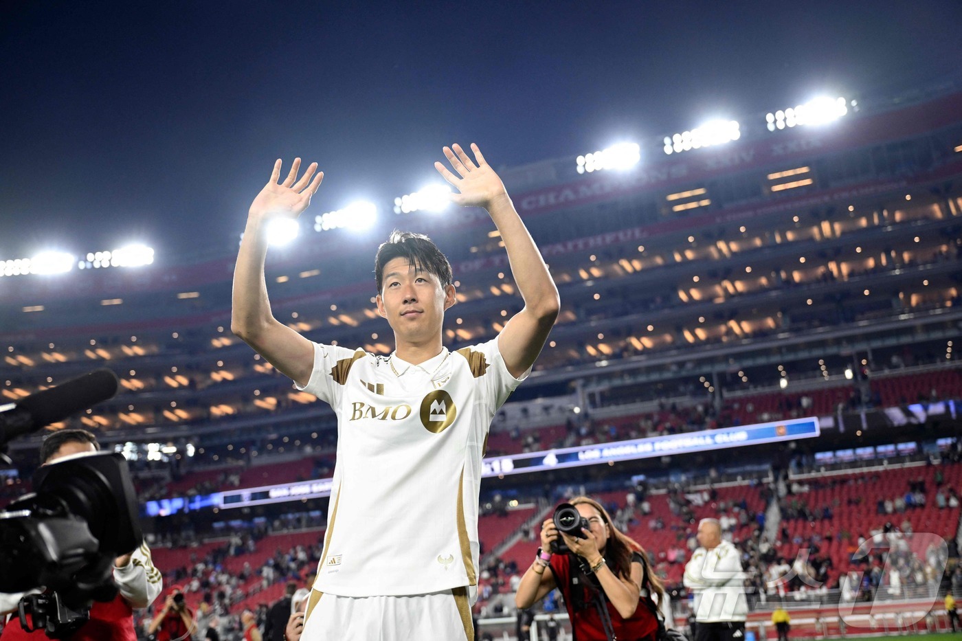 <b>시즌</b> 종료 <b>손흥민</b>, 빈손이지만 4개월 강렬했던 <b>MLS</b> 첫 <b>시즌</b>
