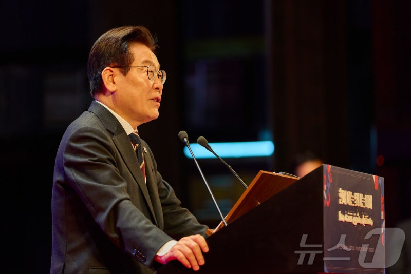 李대통령 "<b>남북</b> 평화체제 구축되면 한미연합훈련 안 하는 게 바람직"(종...