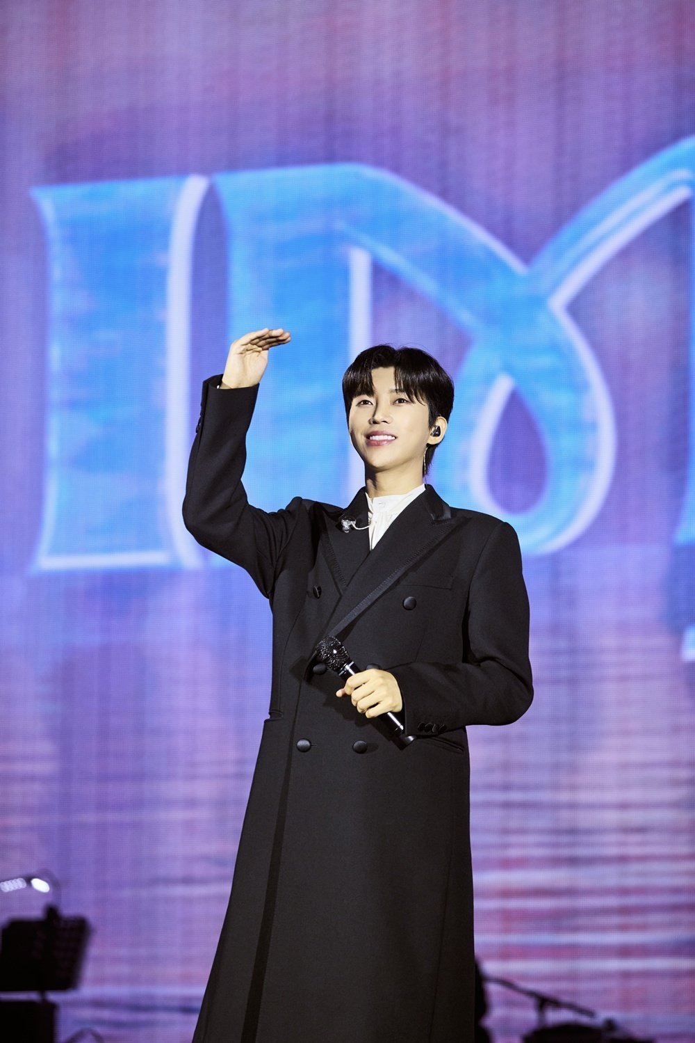 <b>임영웅</b>, 28일부터 3일간 KSPO DOME 공연…<b>티빙 생중계</b>