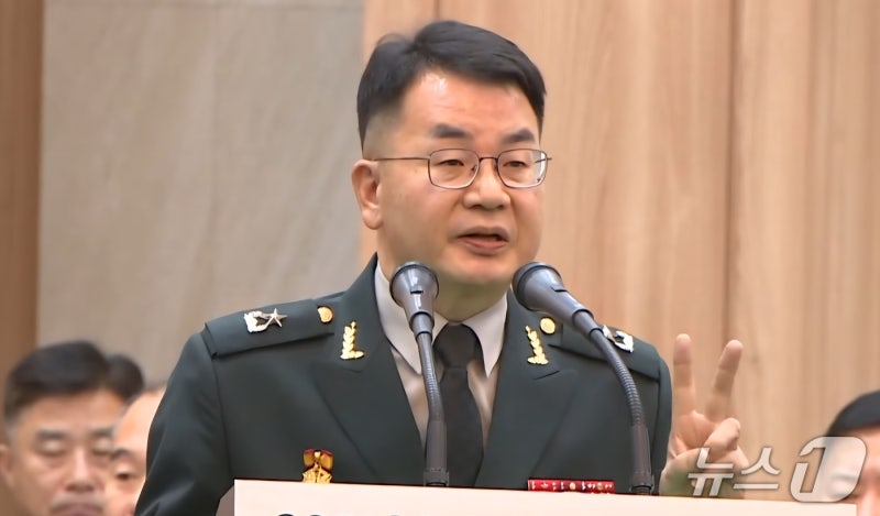 '<b>계엄 버스</b>' 김상환 법무실장 준장→대령 '<b>강등</b>'…총리 지시로 '중<b>징계</b>...