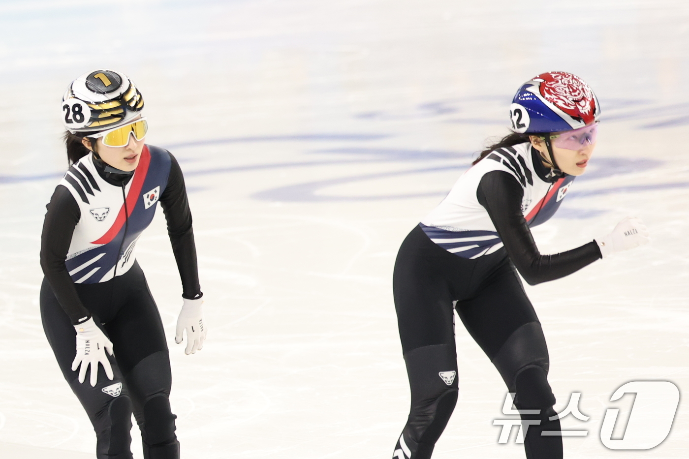 <b>쇼트트랙 최민정</b>·<b>김길리</b>, 4차 월드투어 1500m·500m 예선 통과