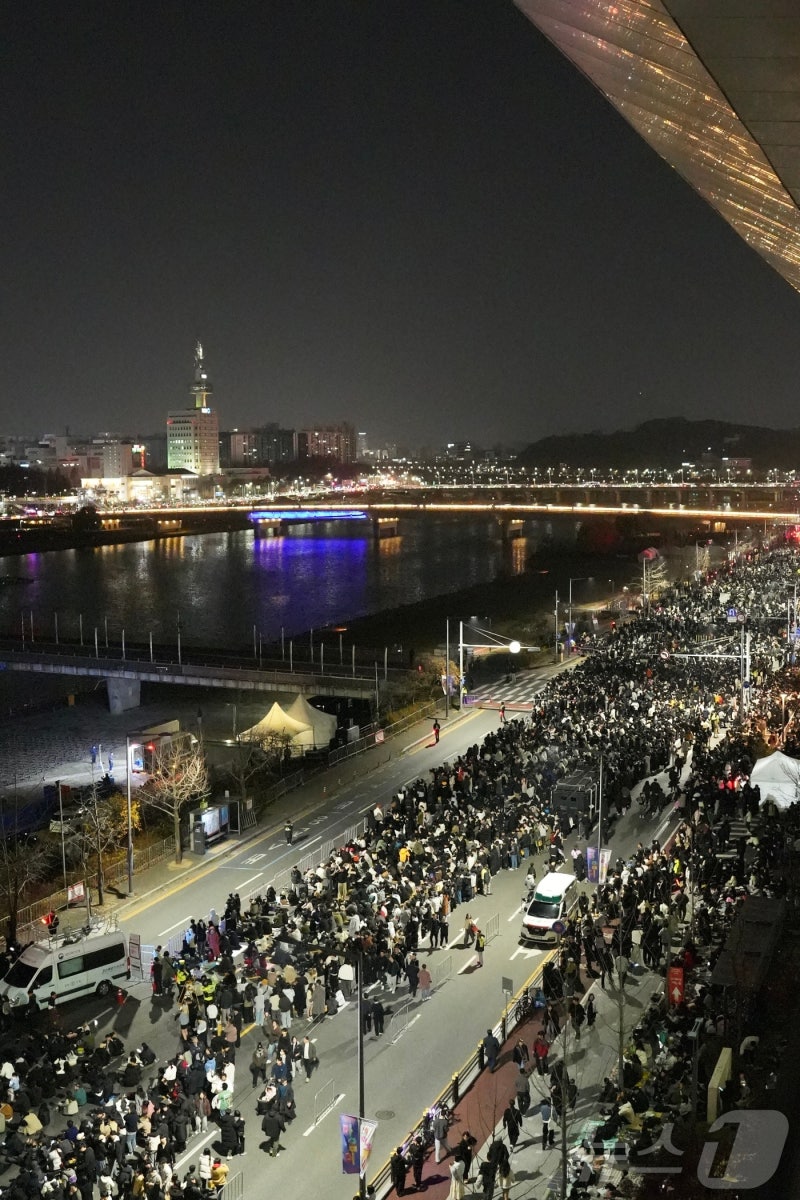 대전 <b>한화이글스 불꽃축제</b> 보기 위해