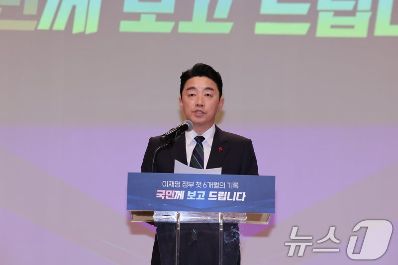 <b>강훈식</b> "4488시간 <b>국가정상화</b> 전력투구…더 나은 내일 위해 앞장설 것"