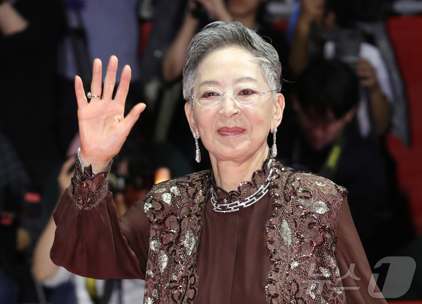 "영화계 큰 별 졌다"…'은막의 전설' <b>김지미</b> 별세에 애도 <b>물결</b>