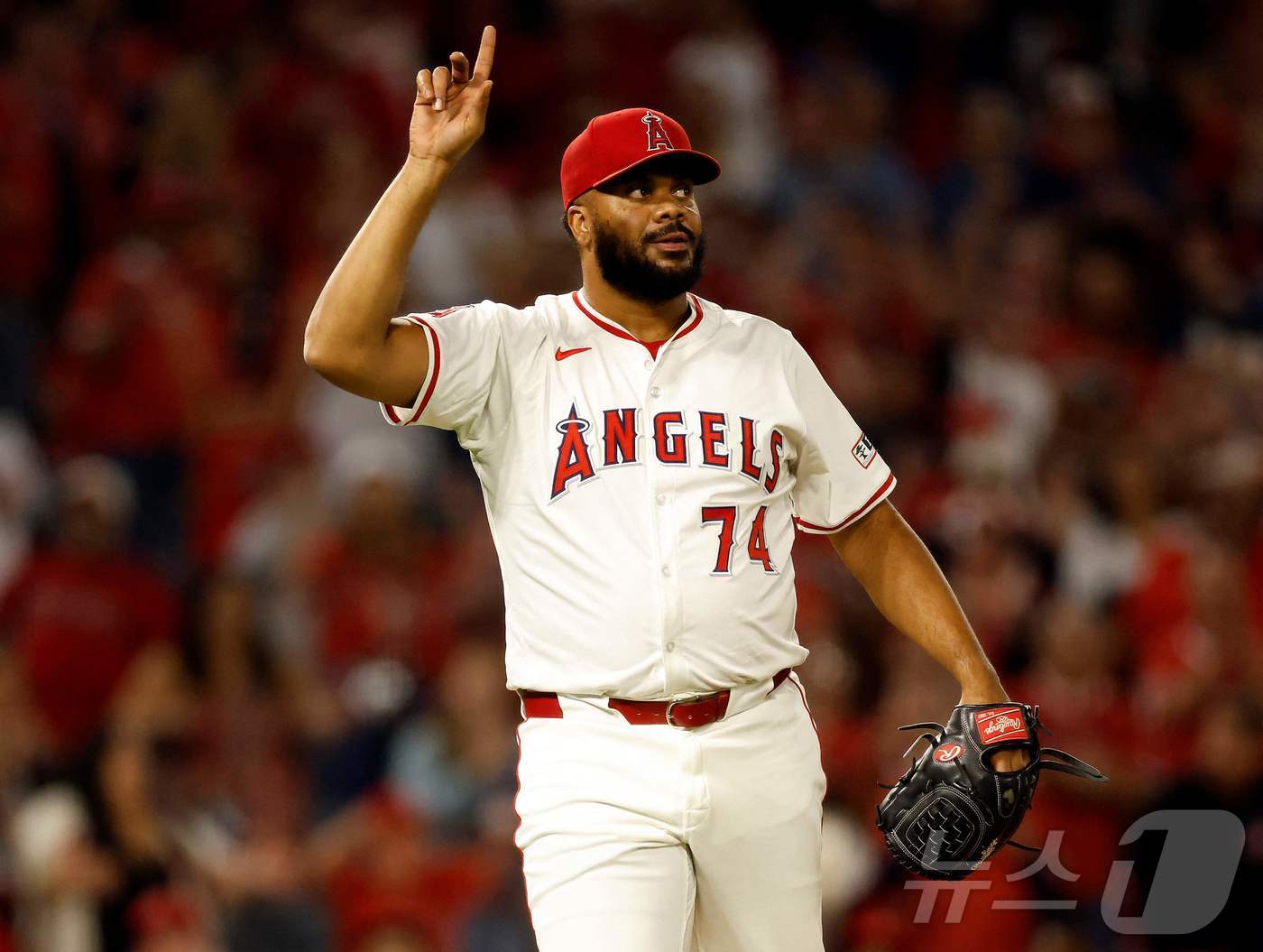 MLB 현역 세이브 1위 <b>잰슨</b>, <b>디트로이트</b> 이적…'1년 163억원'