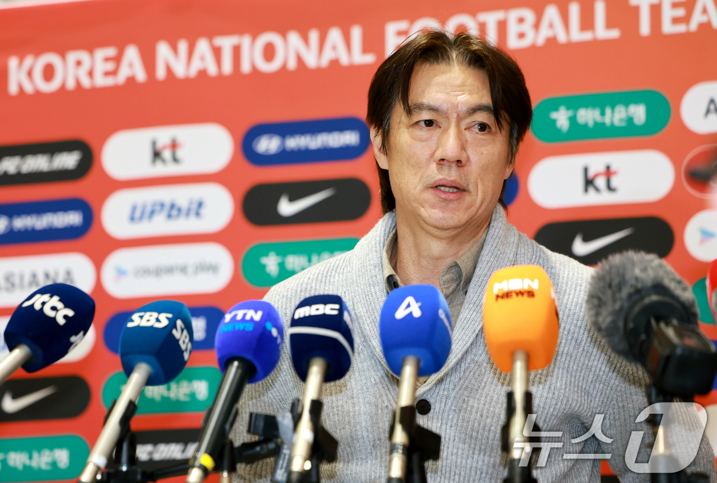 <b>베이스캠프</b> 물색 중인 홍명보호, 멕시코 <b>과달라하라</b>도 방문