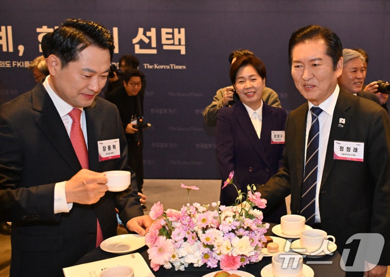 "명백한 권력형 범죄" "내란 물타기" 여야 <b>통일교 특검 공방</b>