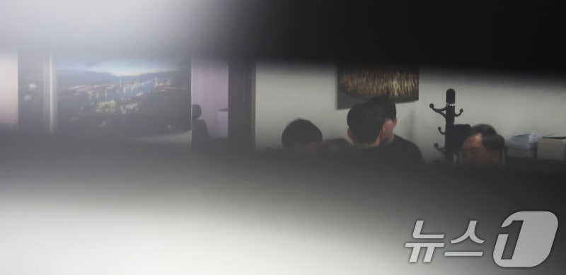 <b>의원실 압수수색</b> 앞둔 <b>김기현</b> 의원