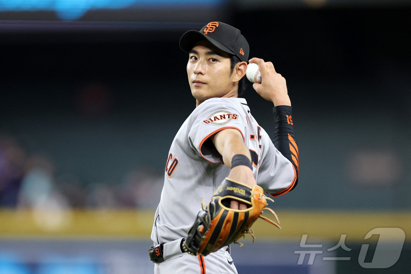 '한국인 빅리거 대표' <b>이정후</b>, MLB닷컴 선정 2025 <b>세계 올스타</b>